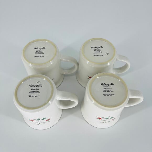 Pfaltzgraff Winterberry Ceramic Tea Cups / Coffee Mugs 4" Tall - Set of 4 - GUC - Picture 10 of 11